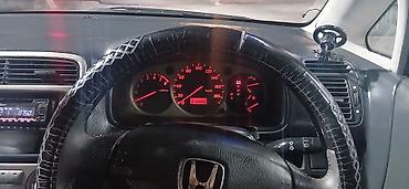 Honda: Honda Stream: 2002 г., 1.7 л, Бензин, Минивэн — 11