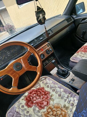 Mercedes-Benz: Mercedes-Benz W124: 1990 г., 3 л, Механика, Дизель, Седан — 7