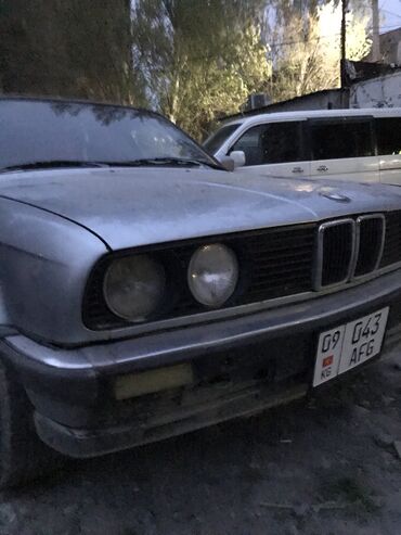 BMW 3 series: 1984 г., 2.5 л, Механика, Бензин, Седан