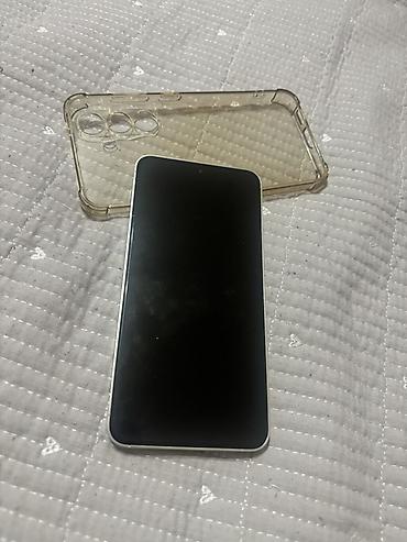 galaxy tan: Samsung Galaxy S24, Б/у, 256 ГБ, цвет - Белый, 2 SIM — 1