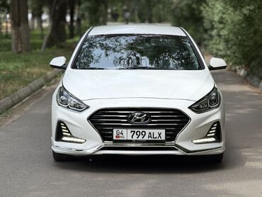 срочно продать машину: Hyundai Sonata: 2018 г., 2 л, Автомат, Бензин, Седан