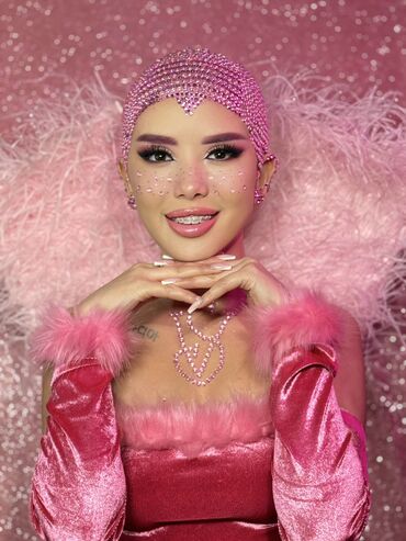 Макияж: Дневной, На выпускной, Праздничный, Гипоаллергенные материалы, С выездом на дом, Консультация — 10