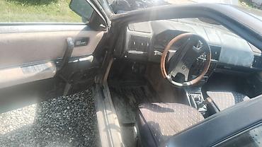 транс: Audi 100: 1987 г., Механика, Седан — 3