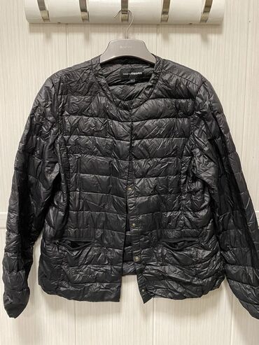 весенняя куртка размер м: Деми куртка размер l тоненькая можно под пальто производство
