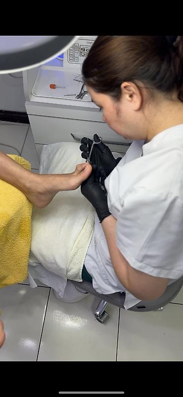 Маникюр: Маникюр, Педикюр, Услуги подолога, С выездом на дом, Консультация, Одноразовые расходные материалы — 4