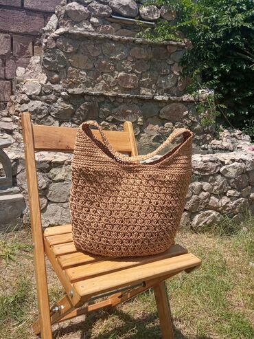 Çantalar: Toxunma çantalar,bütün çantalar hal hazırda əldədir 30 azn — 8