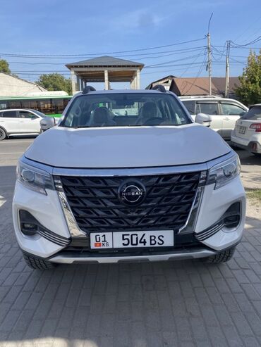 домик на колёсах: Nissan Navara: 2022 г., Автомат, Пикап