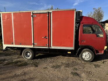 Грузовики: Грузовик, Стандарт, 4 т, Б/у at lalafo.kg — 3 Грузовики: Грузовик, Стандарт, 4 т, Б/у — 3