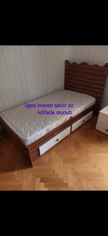 usaq ucun carpayilar: Б/у, Односпальная кровать, С матрасом, С выдвижными ящиками