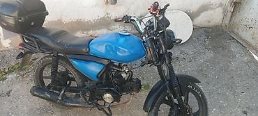 велосипед с мотором: Moped tipli motosiklet – şəhər daxili gediş-gəliş üçün praktik model — 3