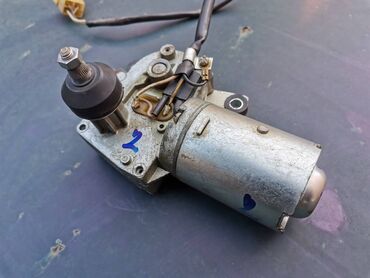 Auto delovi: Motor brisača zadnjih vrata Lada Niva, Lada 2104 Karavan, Lada 2108 — 3