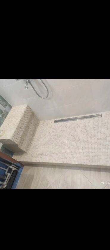 Укладка плитки: Услуги по облицовке ванных комнат и душевых плиткой/керамогранитом под — 26