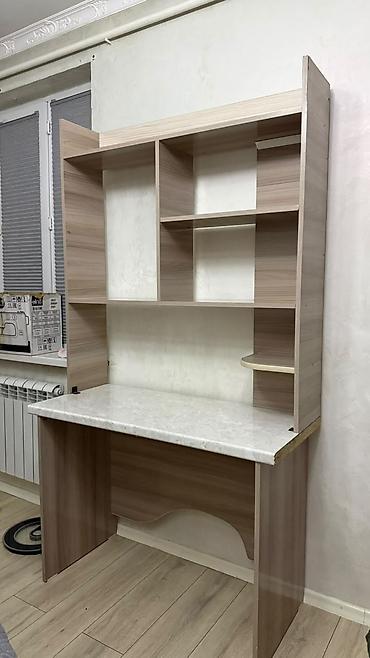 кухный стол бу: Мебель, письменный стол с надстройкой
5500с — 3