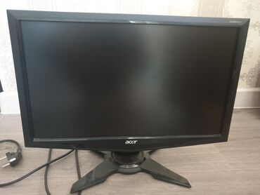 продаю компьютера: Монитор, Acer, Колдонулган, LCD, 18" - 19"