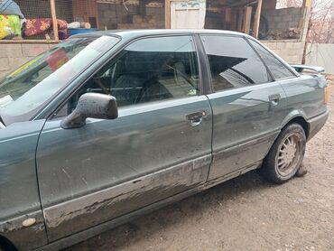 Audi: Audi 80: 1988 г., 1.8 л, Механика, Бензин, Седан — 9