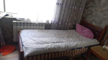 tek kravat işlenmiş: Təknəfərlik çarpayı, Bazasız, Siyirməsiz