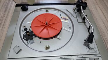 Другая аудиотехника: Продам 2 аппарата проигрыватель грампластинок первого класса сложности — 27