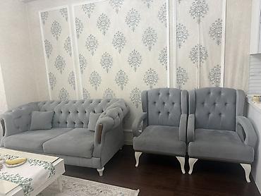 Boz rəngli yumşaq dəst – 1 divan + 2 kreslo - Parça: məxməri toxuma