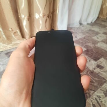 аккумулятор для айфона: IPhone 13, Б/у, 128 ГБ, Blue Titanium, Зарядное устройство, Защитное стекло, Чехол, 86 %