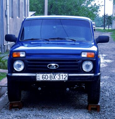 ваз 2101 новые: Göylü rəngli Lada Niva avtomobili etibarlı və universal nəqliyyat