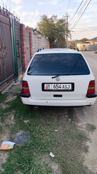 коробка передач пассат б3: Volkswagen Golf: 1995 г., 1.8 л, Механика, Бензин, Универсал
