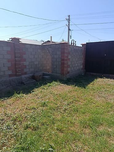 Продажа коттеджей и домов: 4 комнаты, 140 м², 4 соток, Бишкек, Собственник — 15