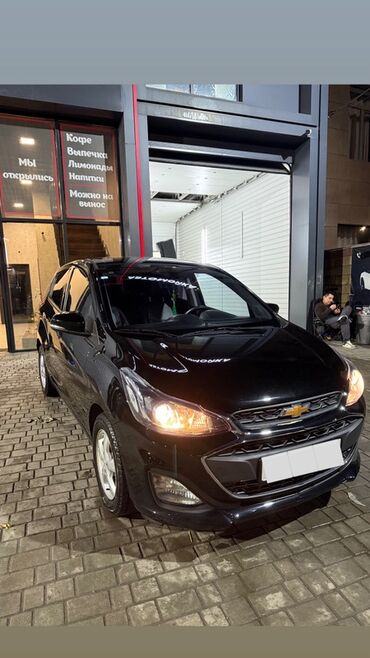 Chevrolet: Chevrolet Spark: 2019 г., 1 л, Автомат, Бензин, Хэтчбэк — 4