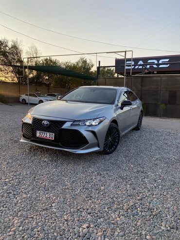 продаю тайота альфард: Toyota Avalon: 2021 г., 2.5 л, Типтроник, Гибрид, Седан