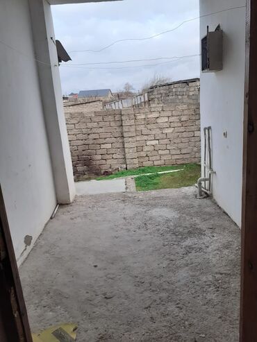 zabratda həyət evi: Zabrat 6 otaqlı, 180 kv. m, Təmirsiz