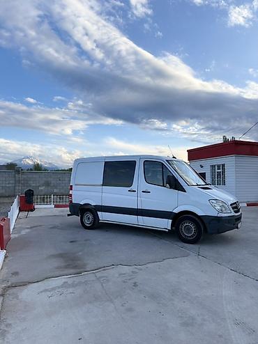 двускат спринтер грузовой: Легкий грузовик, Mercedes-Benz, Дубль, Б/у — 4
