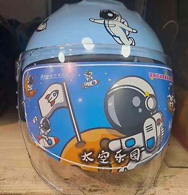 Ostali aksesoari za decu: Decije moto kacige kao prave. Predivna kaciga sa astronaut motivima — 5