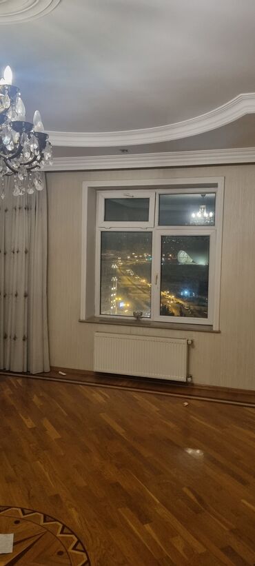 Qonaq otağı dəstləri: İşlənmiş — 12