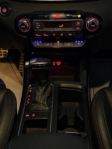 Kia: Kia Sorento: 2019 г., 2 л, Автомат, Дизель, Кроссовер — 16