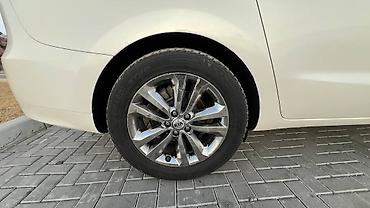 Kia: Kia Carnival: 2017 г., 2.2 л, Автомат, Дизель, Минивэн — 11