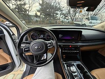 Kia: Kia Carnival: 2020 г., 2.2 л, Автомат, Дизель, Минивэн — 7