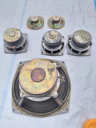 Dinamiklər və kolonkalar: Dinamiklər müxtəlif munasib qiymətə ətraflı məlumatı vatsap var ünvan -da lalafo.az — 4 Dinamiklər və kolonkalar: Dinamiklər müxtəlif munasib qiymətə ətraflı məlumatı vatsap var ünvan — 4