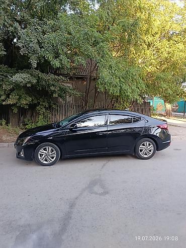 elantra 2022: Hyundai Elantra: 2018 г., 2 л, Бензин, Седан — 1