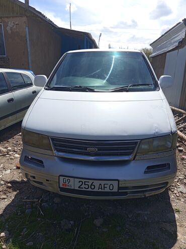 жумуш тракторист: Nissan Largo: 2.4 л, Автомат, Бензин
