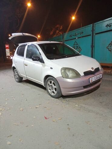 corolla runx: Toyota Vitz: 2002 г., 1.3 л, Автомат, Бензин, Хетчбек
