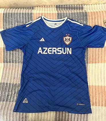 idman geyim: QarabağFK forması M razmer ideal vezyetdedi az geyinilib. 10 azn — 1