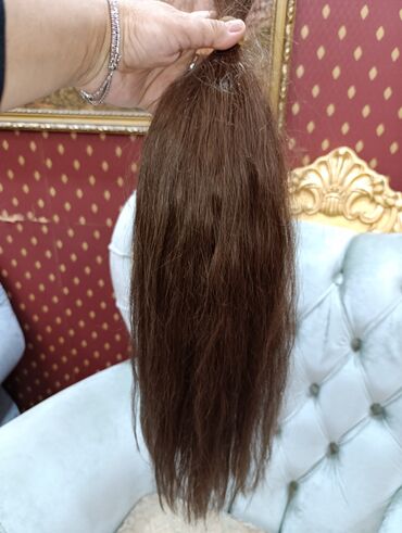 Təbii saçlar, pariklər: Qaynaq saçlar, Təbii — 11