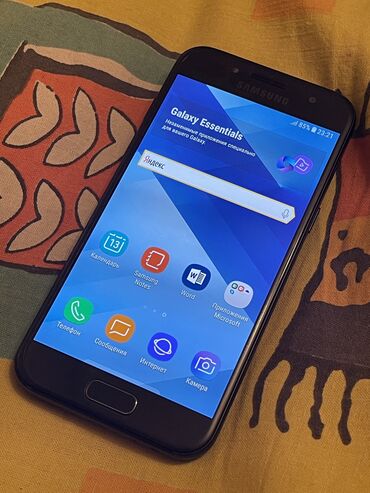 samsung galaxy a3 2015: Samsung Galaxy A3 2017, 16 GB, rəng - Qara, Sensor, Barmaq izi, İki sim kartlı