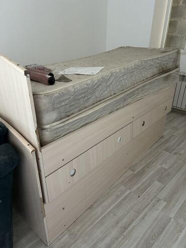 белорусская мебель спальный гарнитур бишкек цены: Продаю диван и два кресло все вместе 5000с