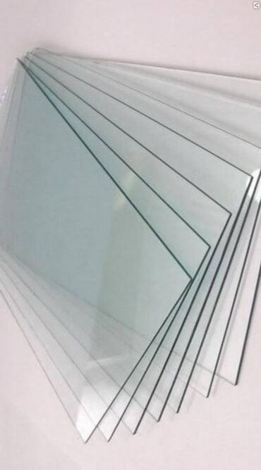 стекло бу: Продаётся стекло листовое оконное 3 мм. Размер 130 х 70 см