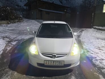 Honda: Honda Fit: 2003 г., 1.5 л, Вариатор, Бензин, Хэтчбэк — 9
