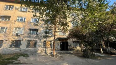 помешение под кафе: 1 комната, 18 м², Хрущевка, 1 этаж, Косметический ремонт