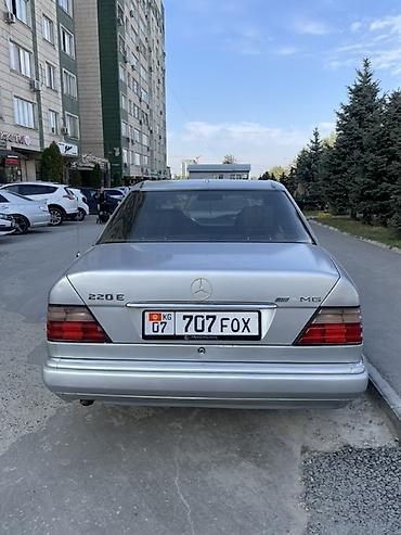 Mercedes-Benz W124: 1994 г., 2.2 л, Механика, Бензин, Седан