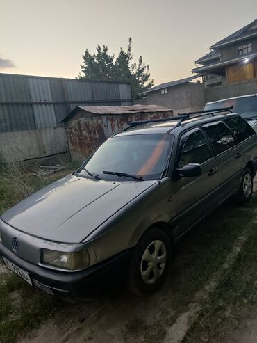 пасат машина: Універсал Volkswagen Passat B3