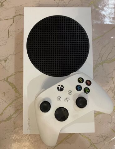 xbox s: Xbox series s в идеальнейшем состоянии, все в комплекте