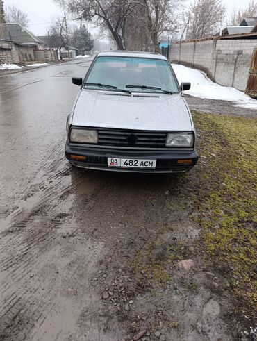 купить машину гольф 4: Volkswagen jetta 1990 (вложения по мелочи) резина на липучках